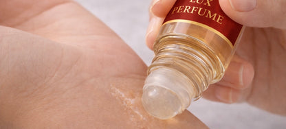 Luxury Roll-On Perfume Oil – Inspired Fragrance – Long Lasting (12 ml / 30 ml) Packaging may vary.